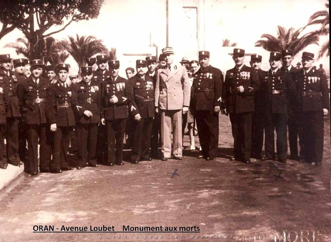 Oran- SDV- 6649-x-Oran- Monument aux morts- Commissaire divisionnaire Andre Gittard.jpg